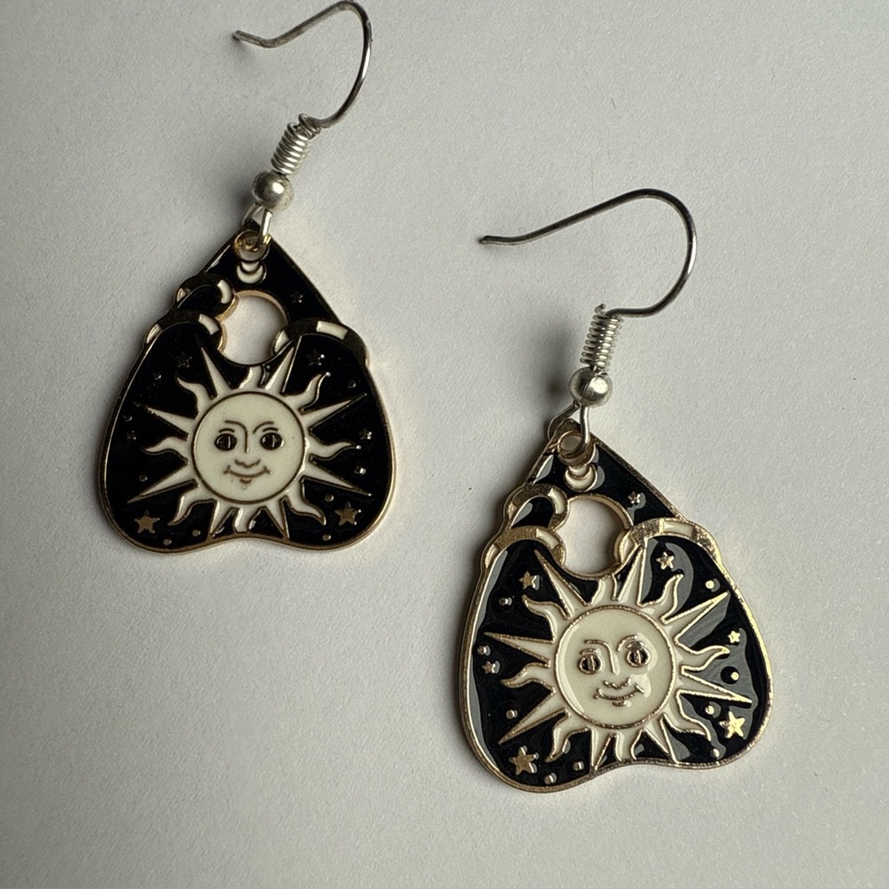 Ouija Board Planchette Drop Dangle Earrings Gold Black Sun Celestial Goth Pick